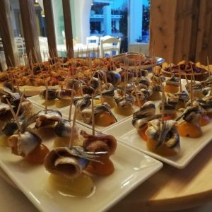 Δοκιμές τοπικών κρασιών σε συνδυασμό με τηνιακή γευσιγνωσία 1