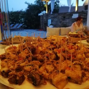 Δοκιμές τοπικών κρασιών σε συνδυασμό με τηνιακή γευσιγνωσία 3